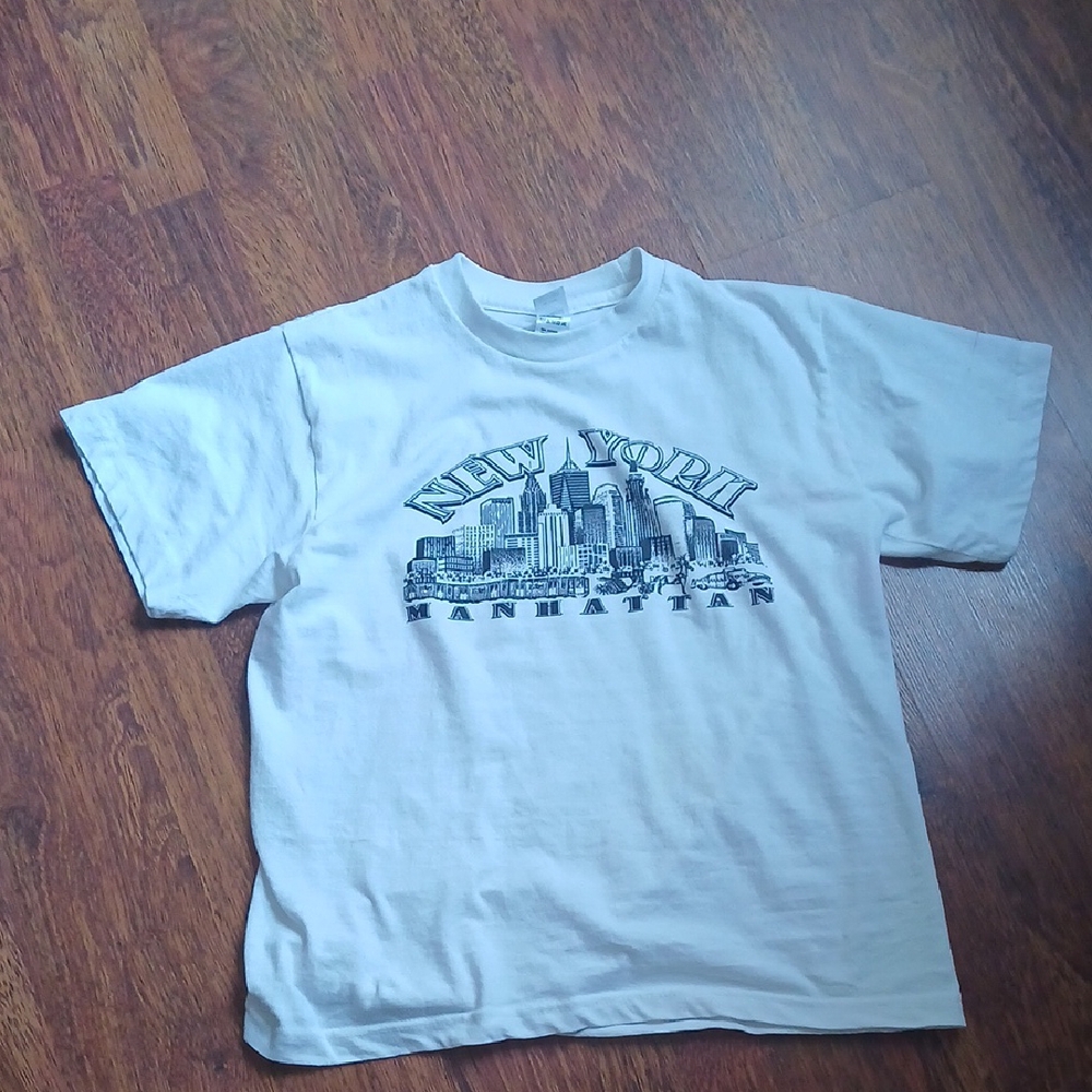 Manhattan Tee